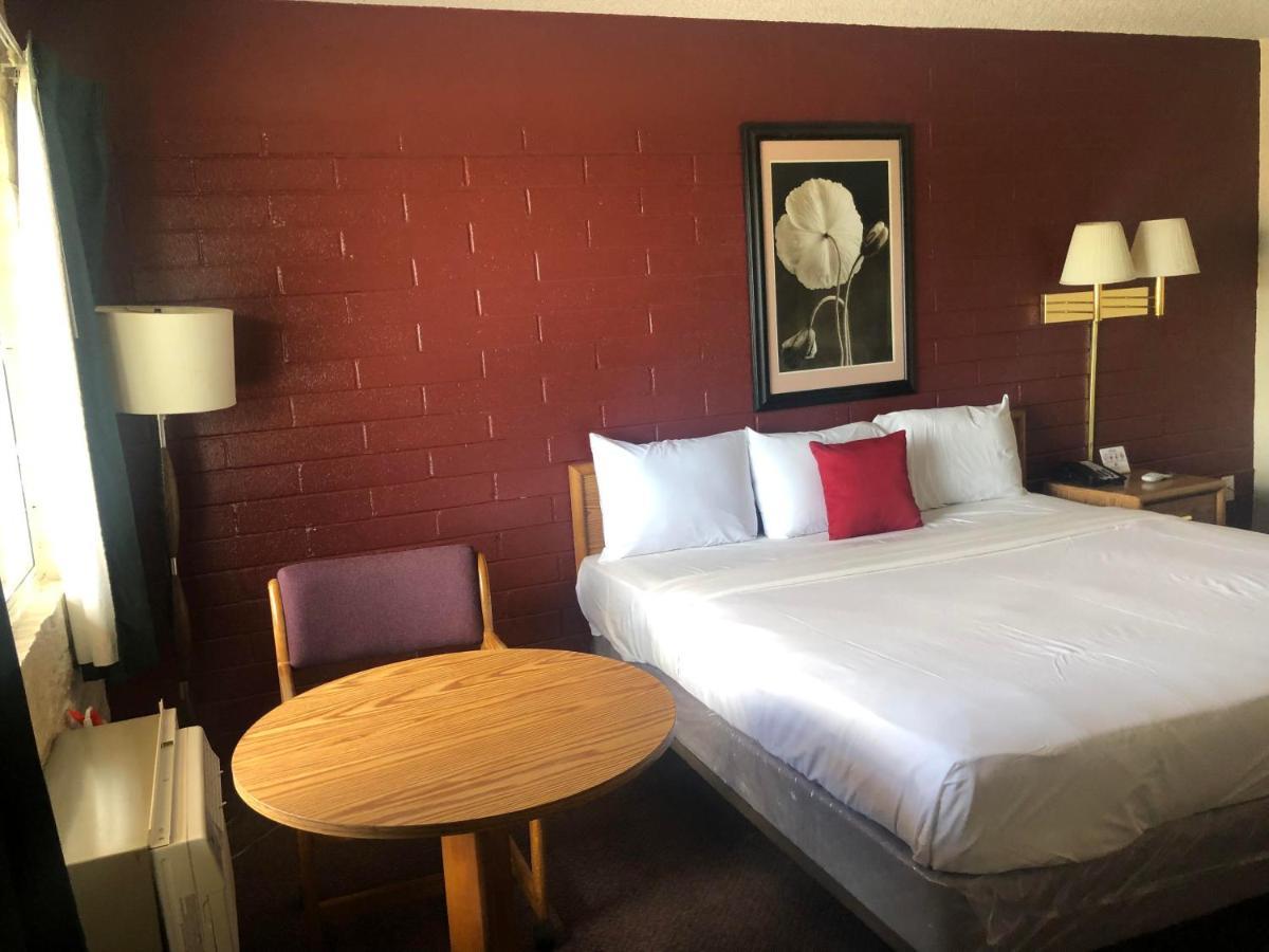 Silver Airport Hotel